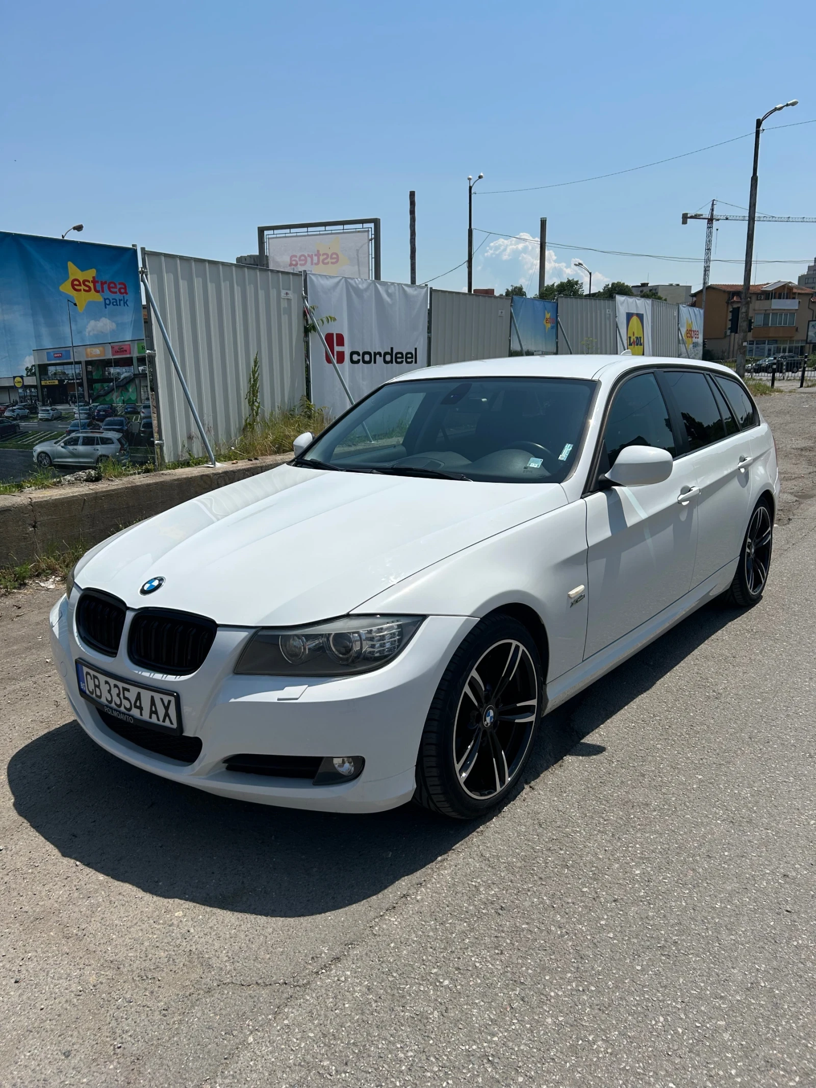 BMW 320  - изображение 2