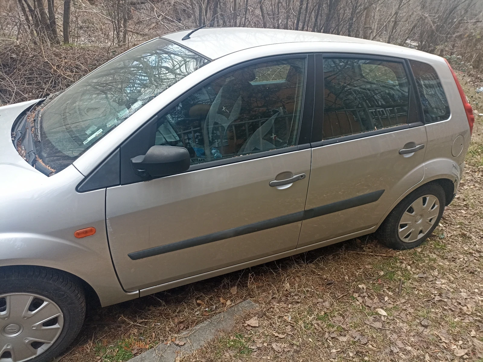 Ford Fiesta, снимка 3 - Автомобили и джипове - 53760375