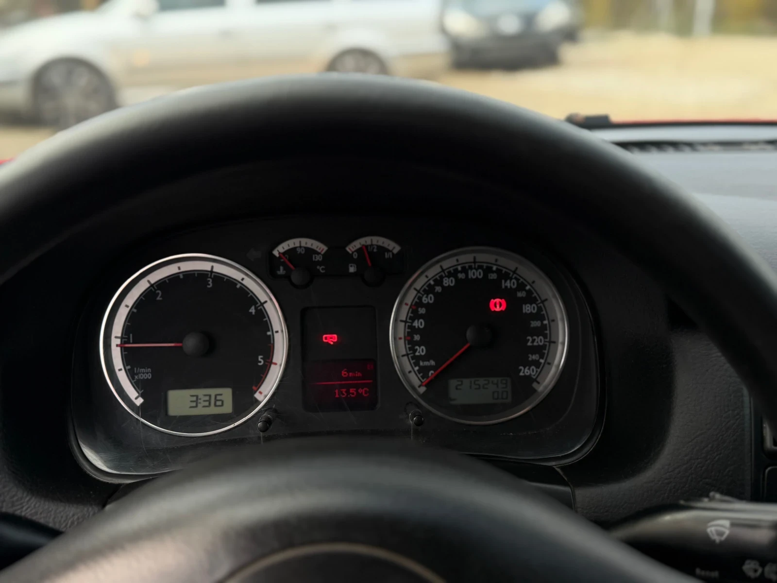 VW Golf 1.9~TDI~GT, снимка 10 - Автомобили и джипове - 54044468