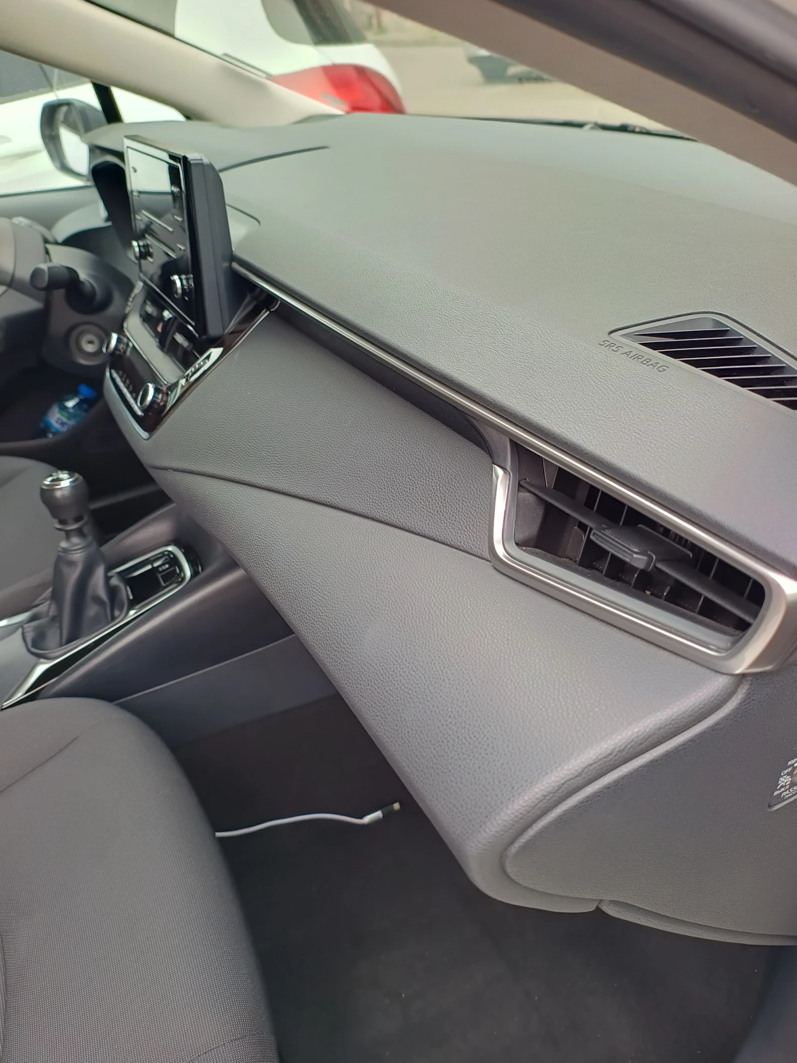 Toyota Corolla 1.6 vvti 132hp, снимка 11 - Автомобили и джипове - 54154612