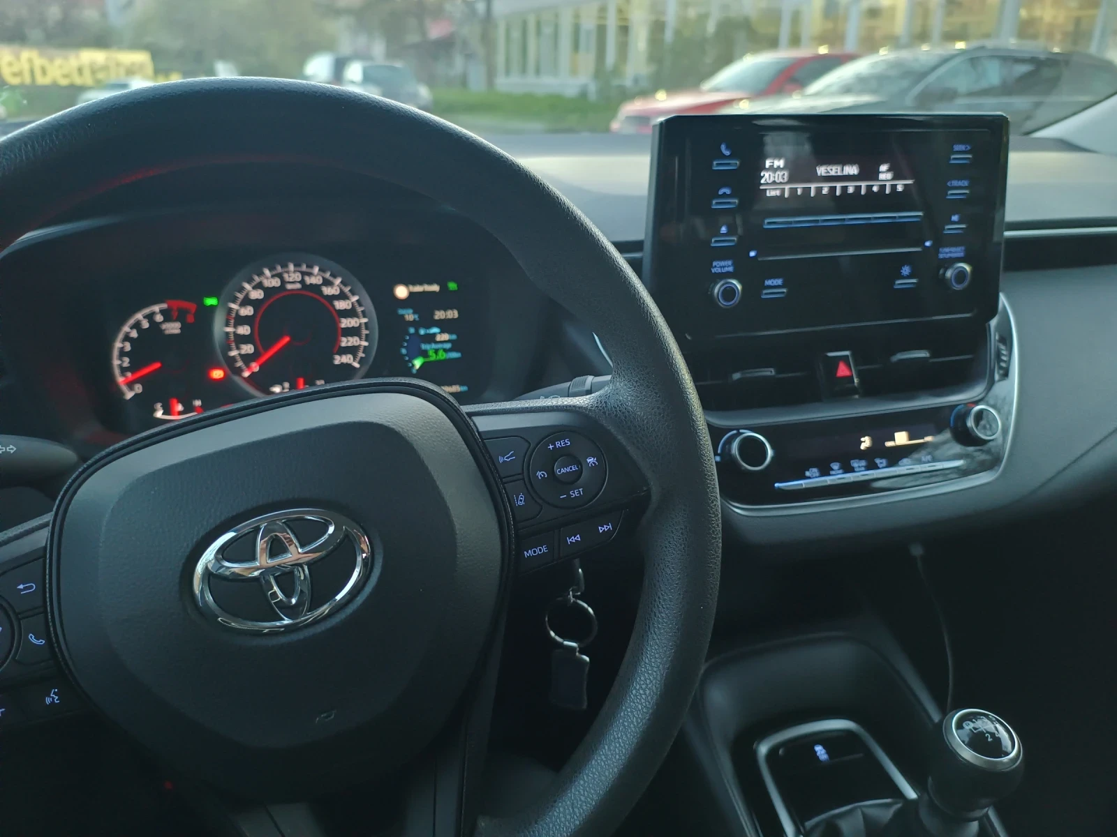 Toyota Corolla 1.6 vvti 132hp, снимка 8 - Автомобили и джипове - 54154612