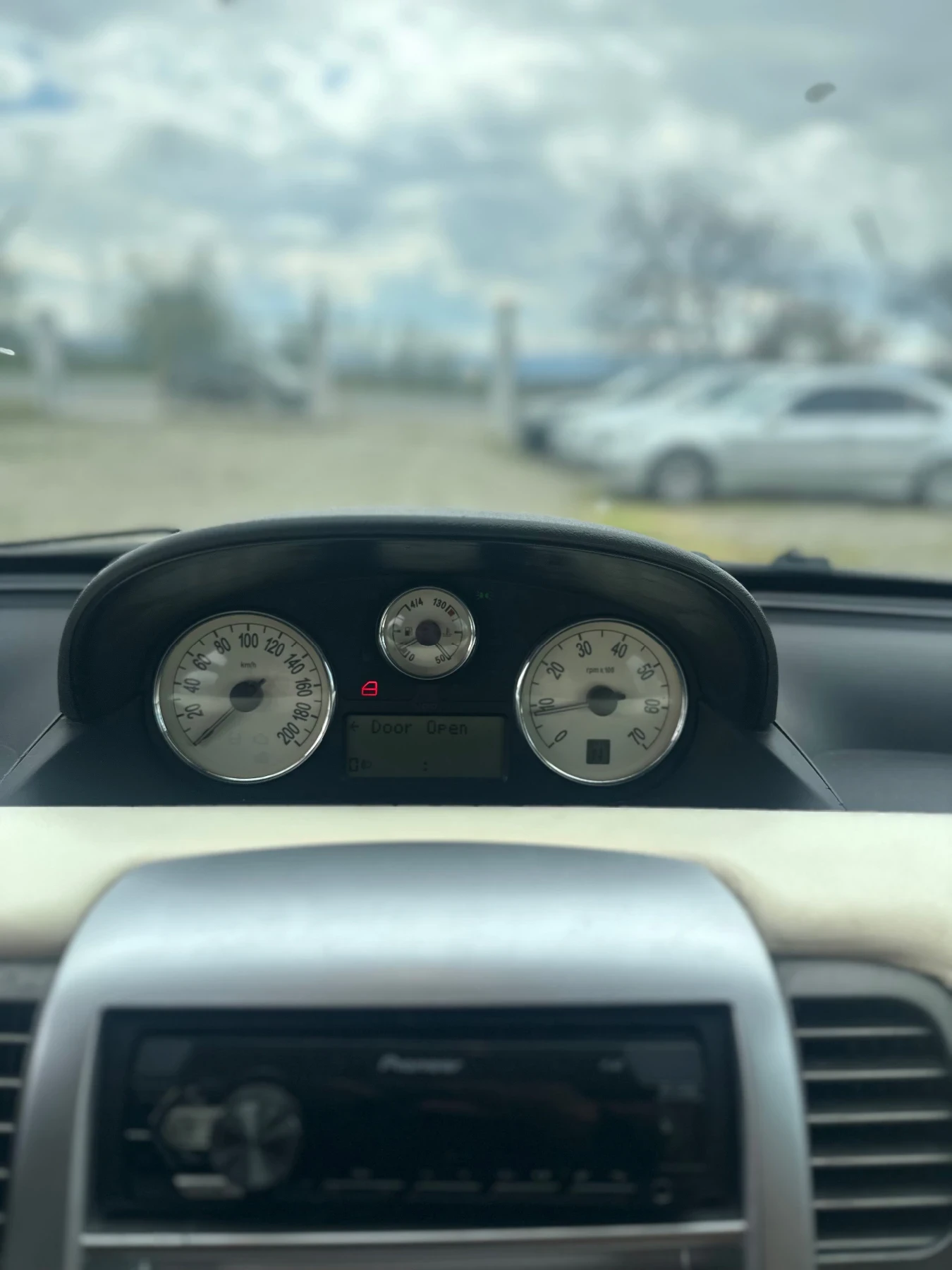 Lancia Ypsilon 1.3D* АВТОМАТ* Bosse* , снимка 10 - Автомобили и джипове - 54300065