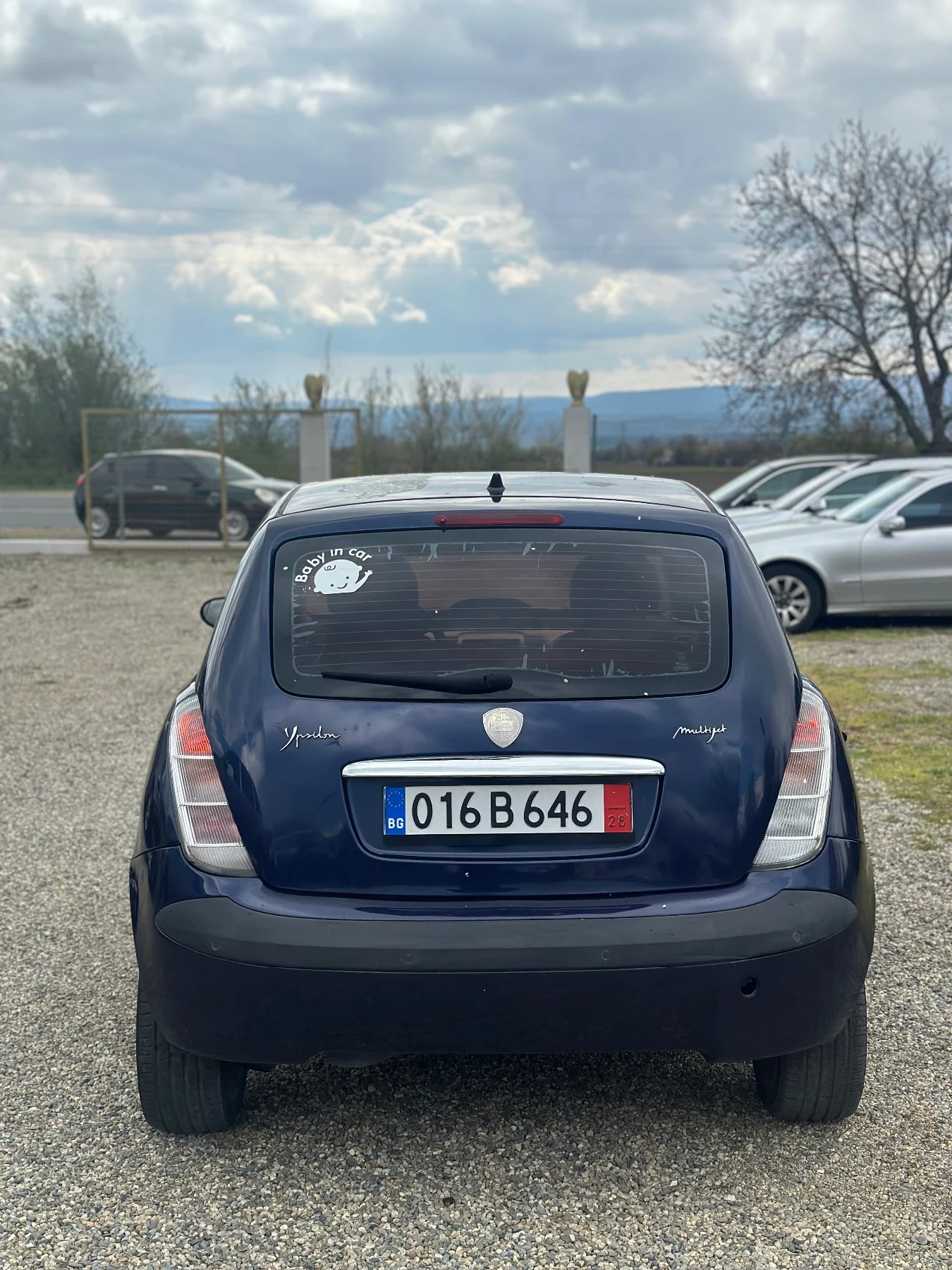 Lancia Ypsilon 1.3D* АВТОМАТ* Bosse* , снимка 5 - Автомобили и джипове - 54300065