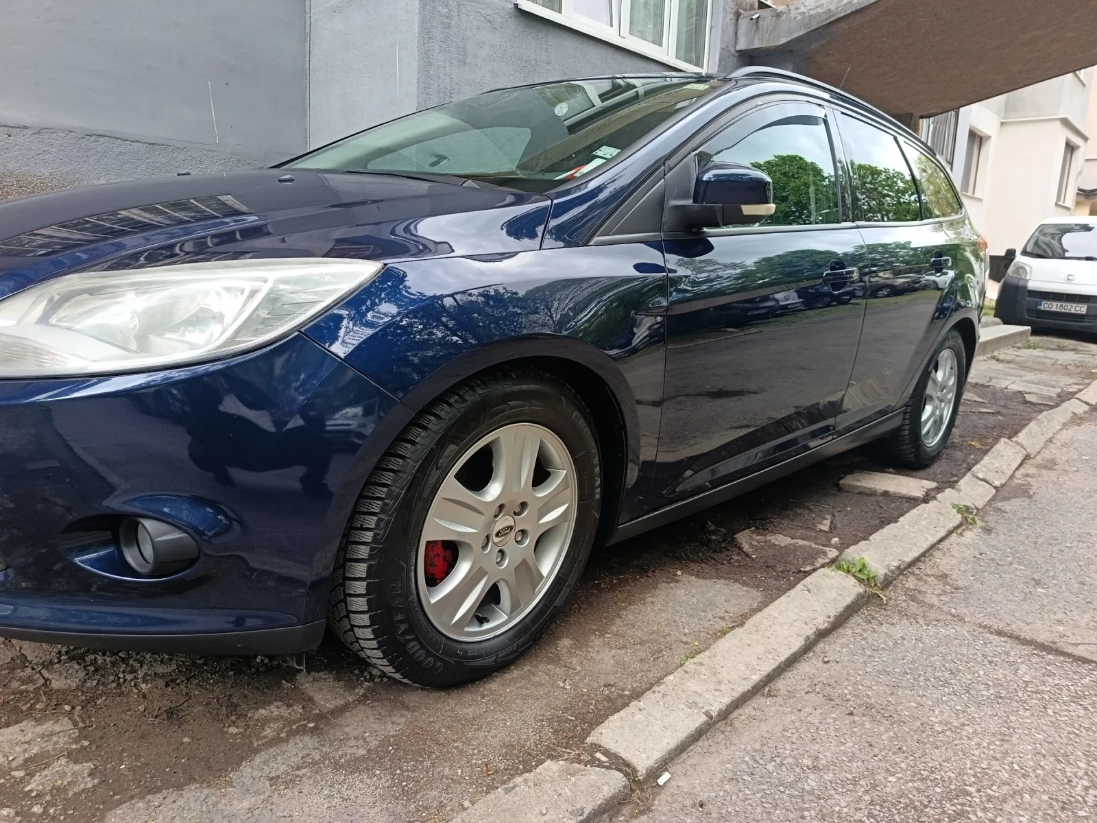 Ford Focus 1.6, снимка 8 - Автомобили и джипове - 54477025