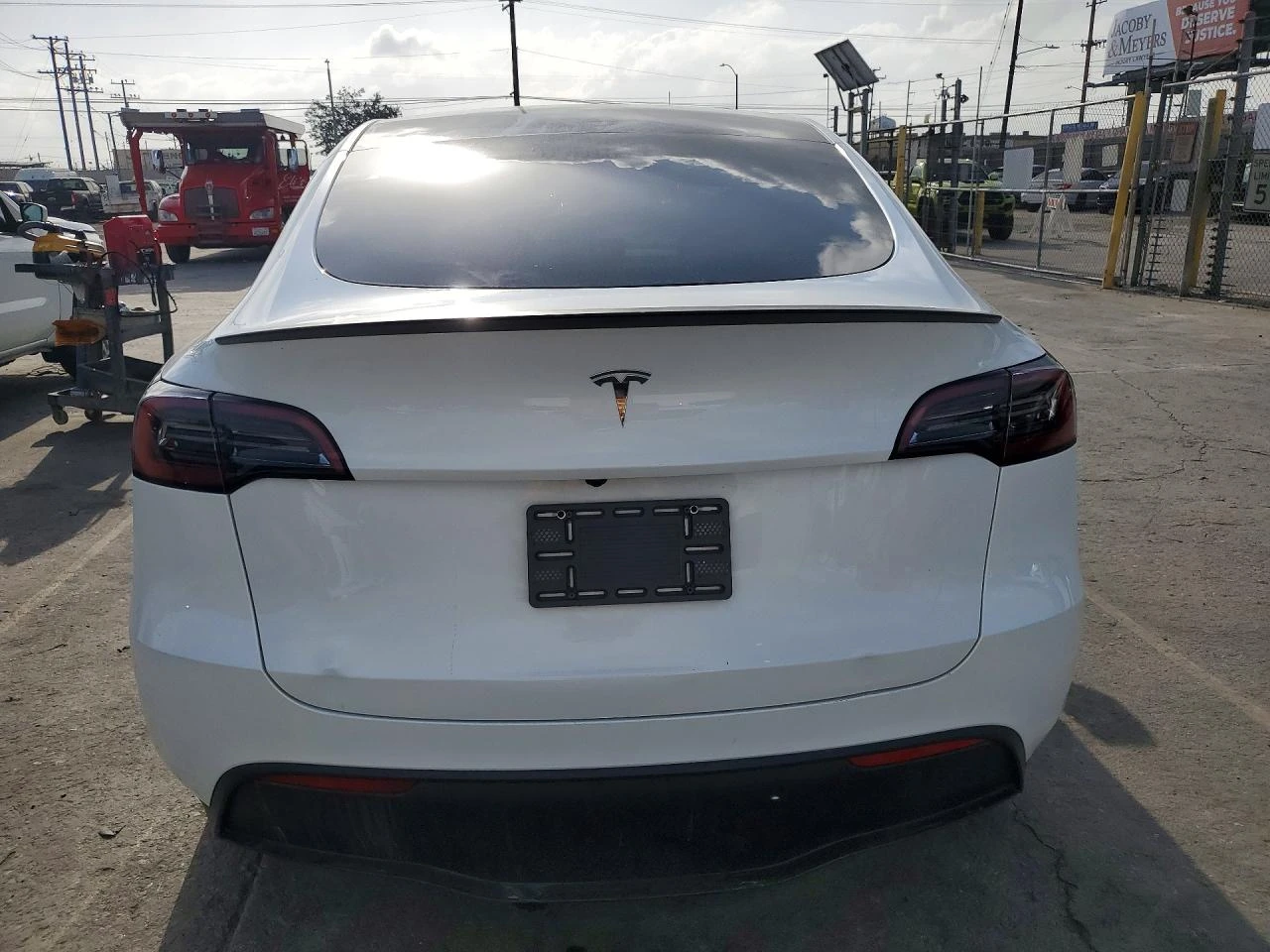 Tesla Model Y, снимка 6 - Автомобили и джипове - 54624096