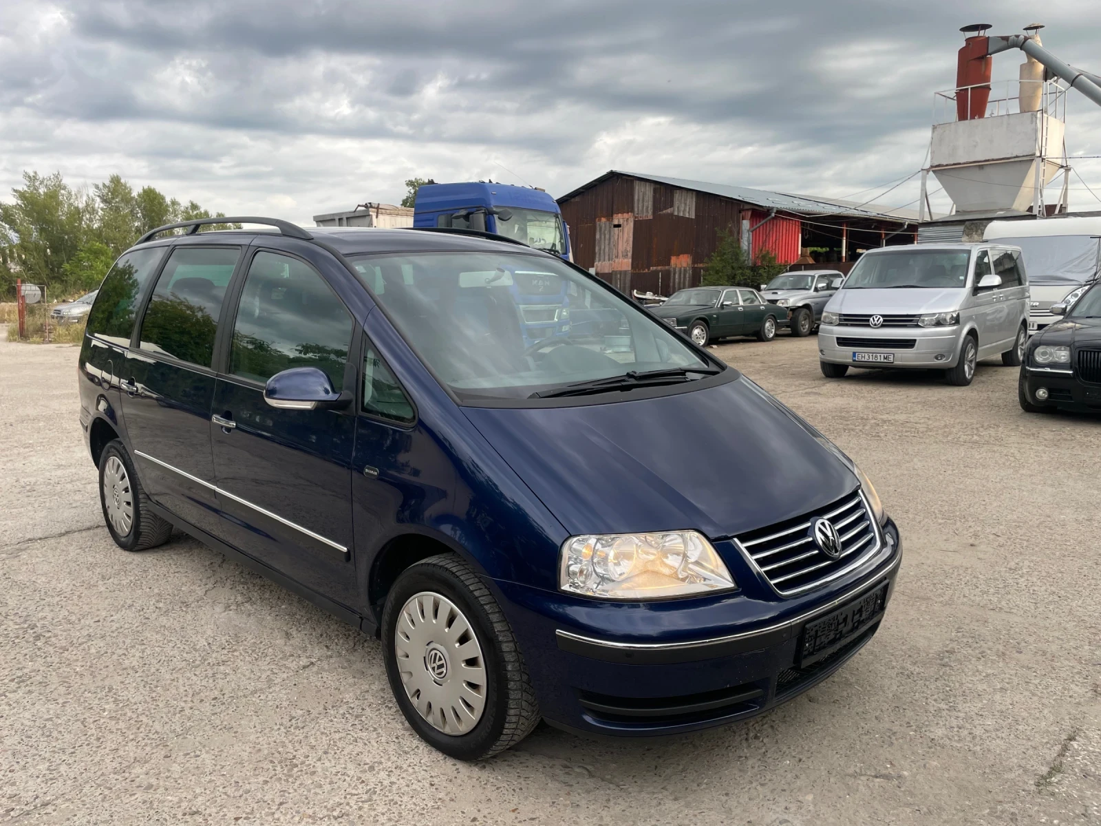 VW Sharan 1.8T/150к.с./205000км./6+ 1/Швейцария, снимка 2 - Автомобили и джипове - 54886654