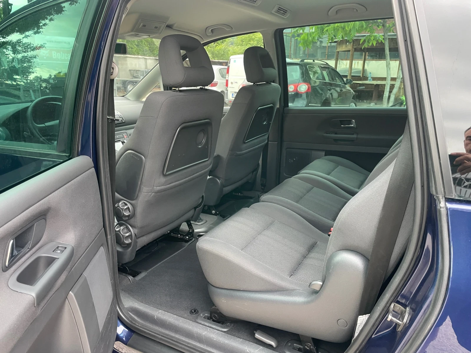 VW Sharan 1.8T/150к.с./205000км./6+ 1/Швейцария, снимка 12 - Автомобили и джипове - 54886654