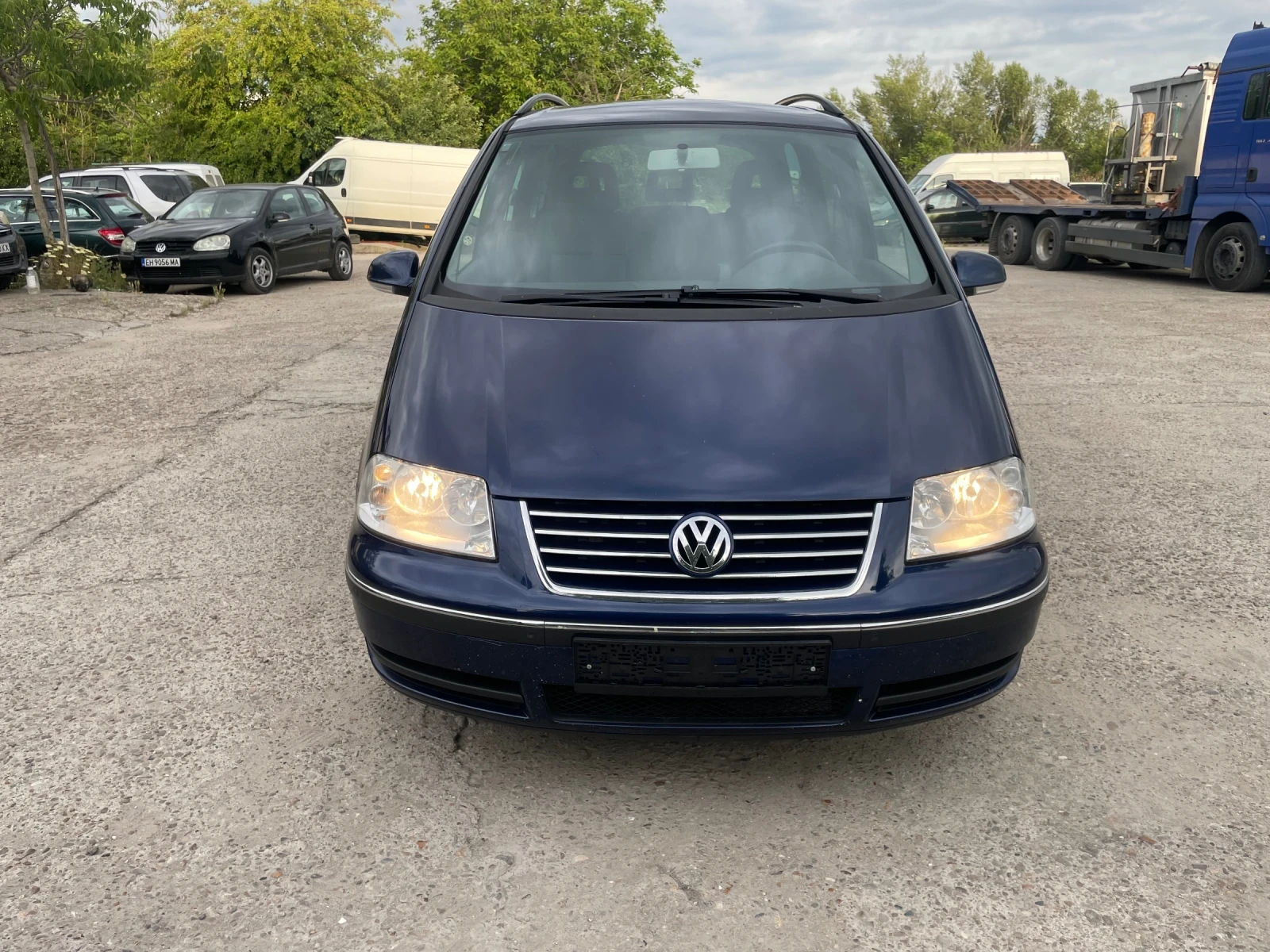 VW Sharan 1.8T/150к.с./205000км./6+ 1/Швейцария, снимка 3 - Автомобили и джипове - 54886654