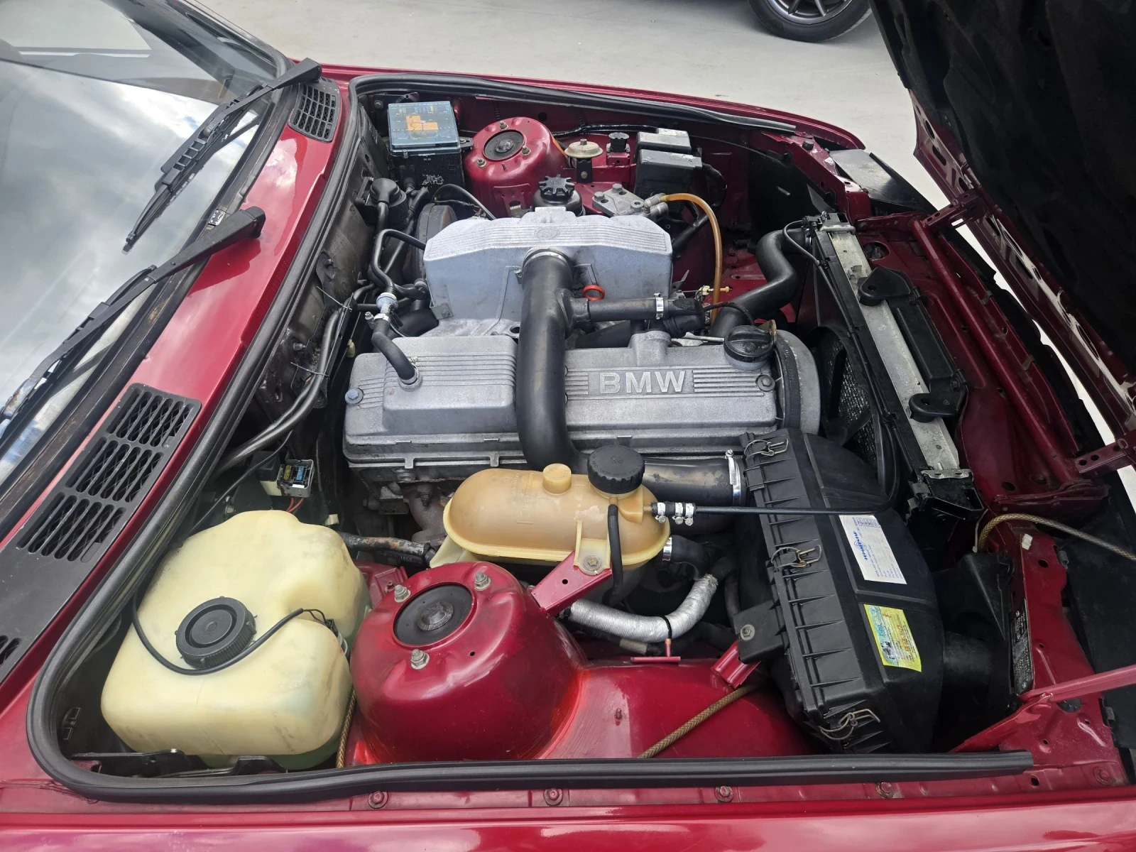BMW 324, снимка 10 - Автомобили и джипове - 54978525
