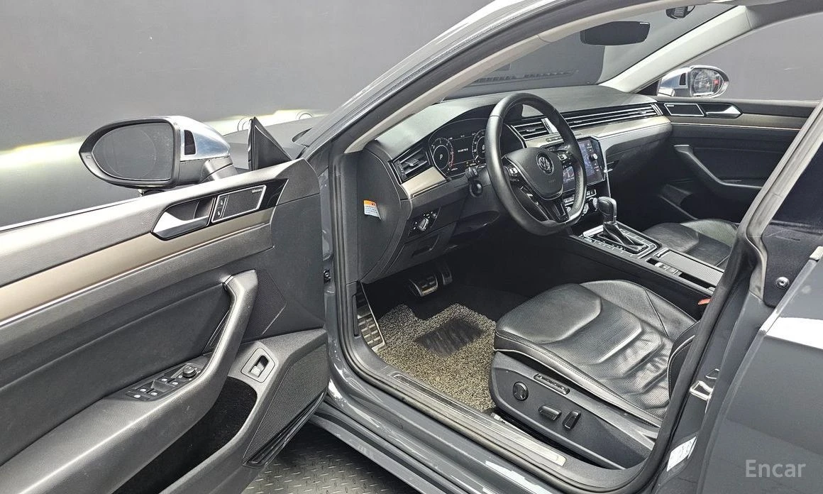 VW Arteon, снимка 10 - Автомобили и джипове - 55181547