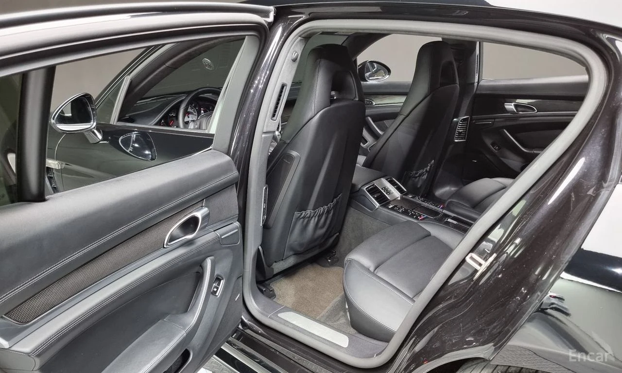 Porsche Panamera GTS* PDK* FACELIFT* , снимка 13 - Автомобили и джипове - 55213395