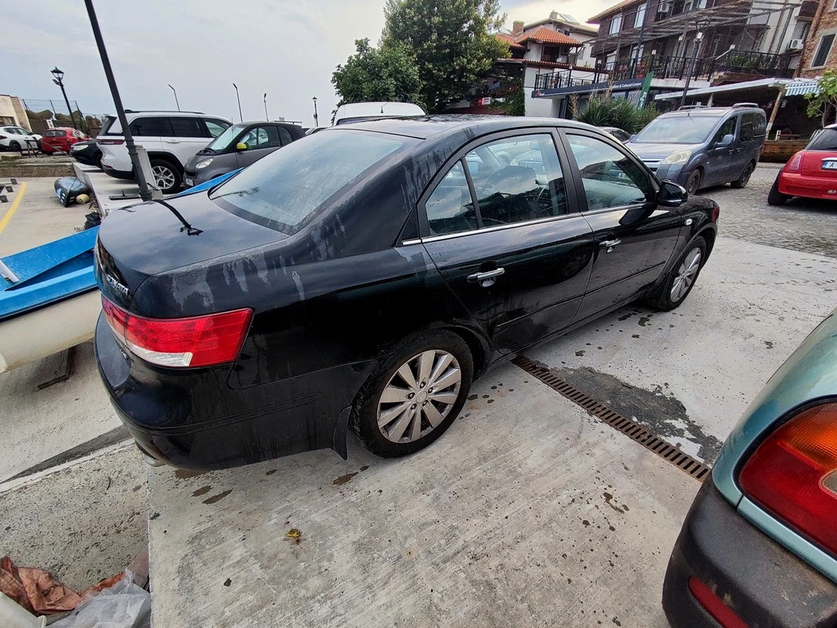 Hyundai Sonata 3.3 V6