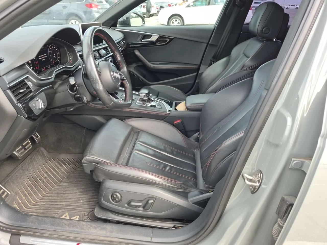 Audi A4 TECHNIK  CARFAX, снимка 5 - Автомобили и джипове - 55770471