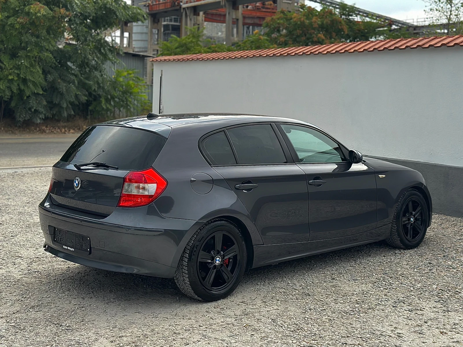 BMW 120 ПОДГРЕВ / КСЕНОН / ПАРКТРОНИК, снимка 4 - Автомобили и джипове - 55791112