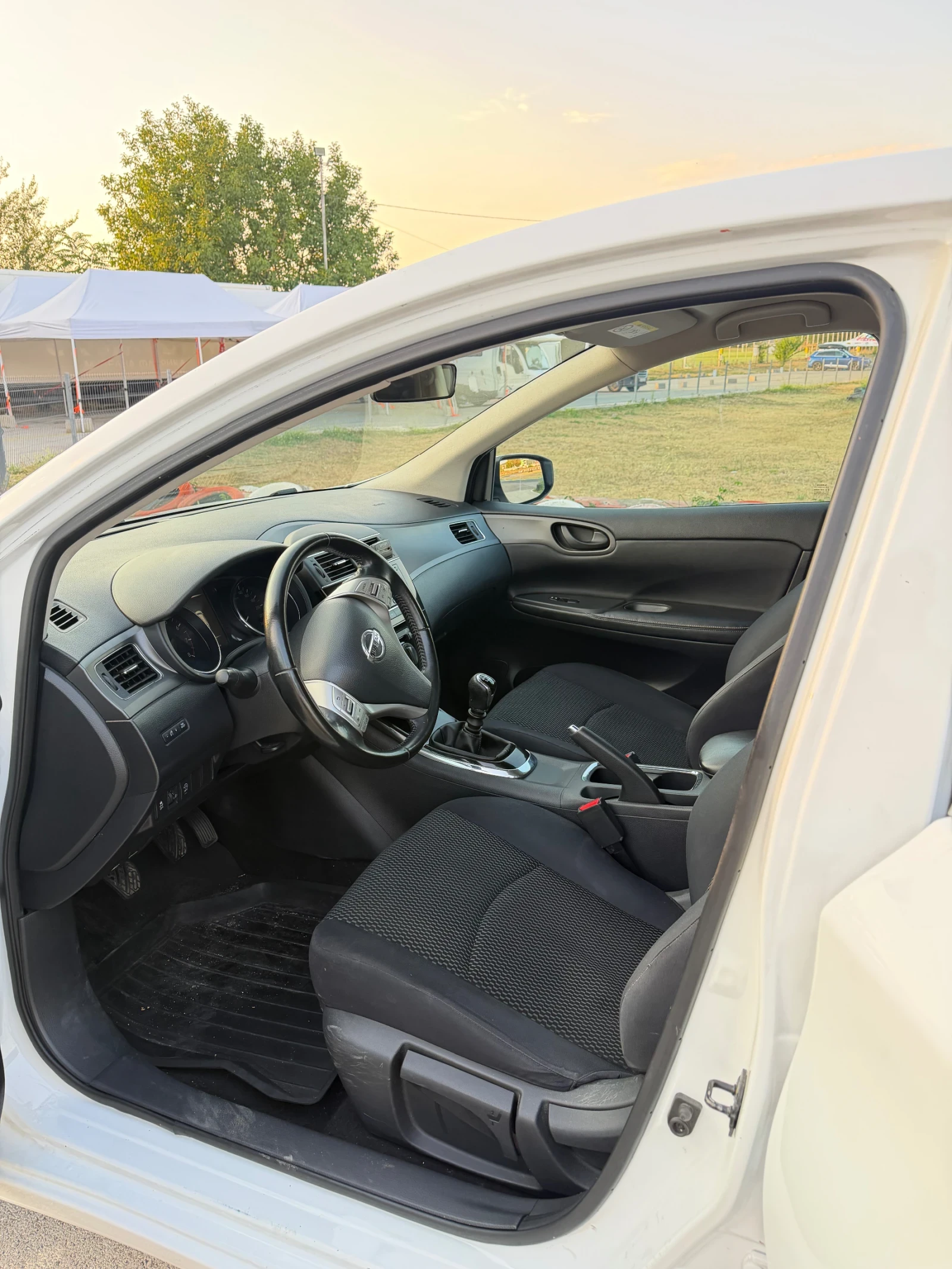 Nissan Pulsar, снимка 7 - Автомобили и джипове - 55826026