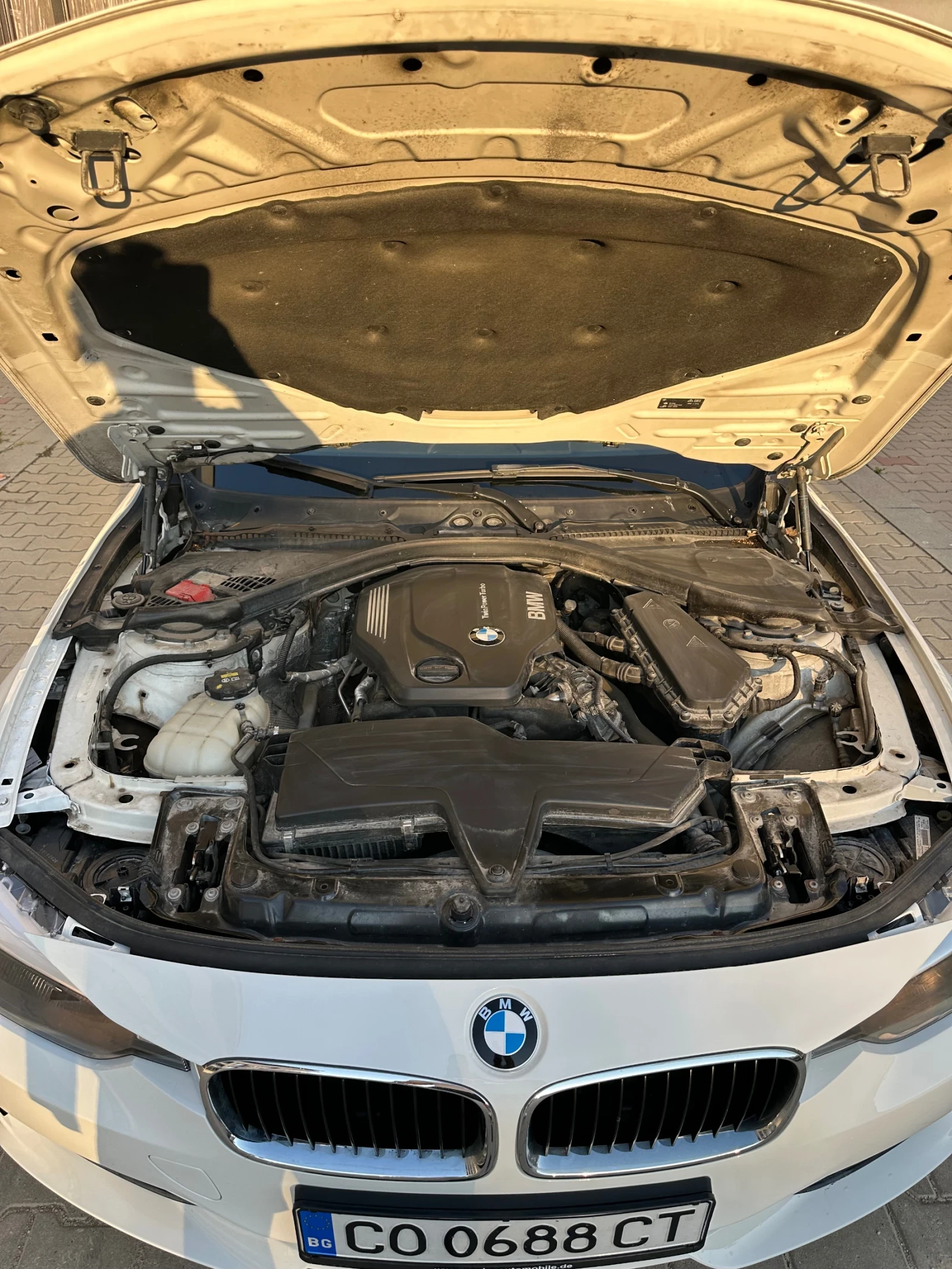 BMW 316 Touring , снимка 13 - Автомобили и джипове - 55870868