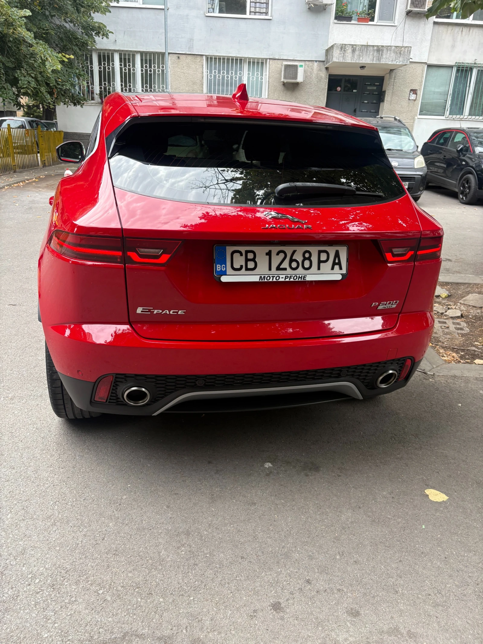 Jaguar E-pace, снимка 5 - Автомобили и джипове - 55938514