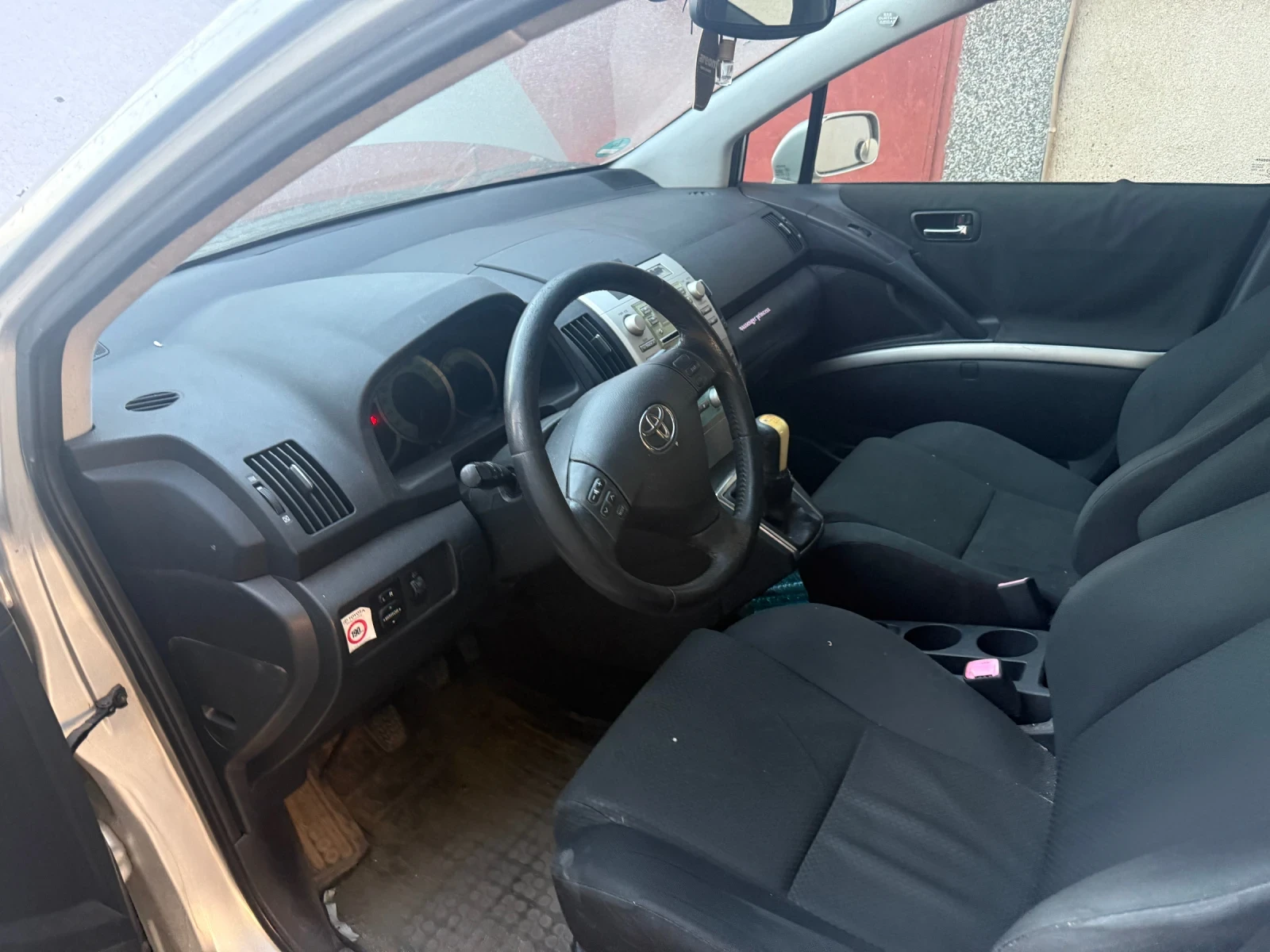 Toyota Corolla verso, снимка 5 - Автомобили и джипове - 56120540