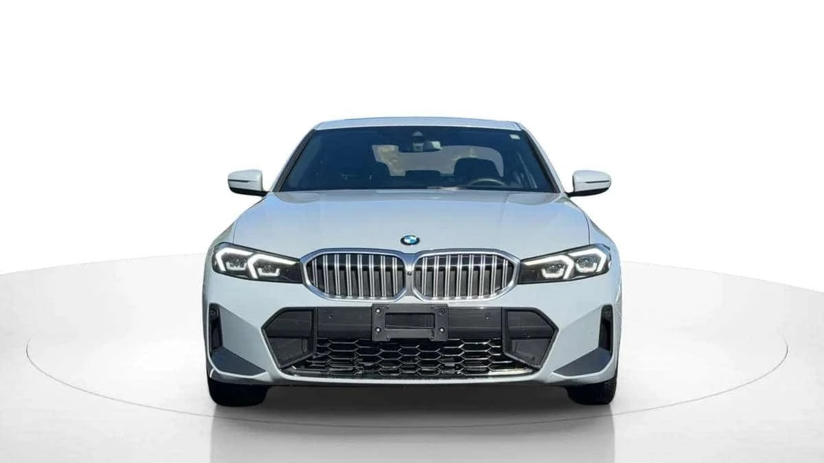 BMW 330 * 330i 330i xDrive | M Sport Package * CARFAX *  | Mobile.bg � ����������� 3