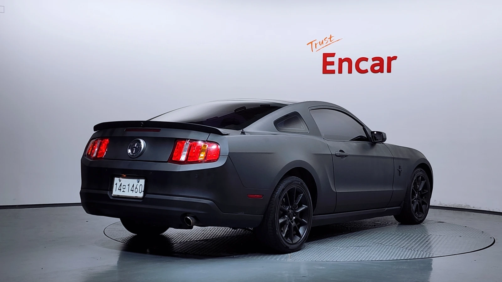 Ford Mustang 3.7 / Coupe, снимка 2 - Автомобили и джипове - 56751480
