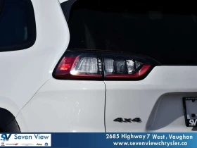Jeep Cherokee * Trailhawk 4x4 NAVI/BLIND SPOT DETECTION * CARFAX, снимка 5