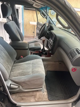 Обява за продажба на Toyota Land cruiser J100 4, 2TDI ~21 000 лв. - изображение 11
