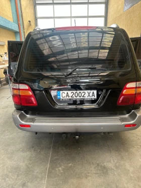 Обява за продажба на Toyota Land cruiser J100 4, 2TDI ~21 000 лв. - изображение 2