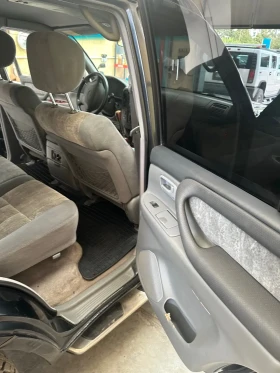 Обява за продажба на Toyota Land cruiser J100 4, 2TDI ~21 000 лв. - изображение 10
