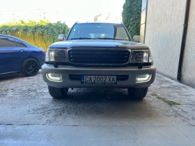 Обява за продажба на Toyota Land cruiser J100 4, 2TDI ~21 000 лв. - изображение 1