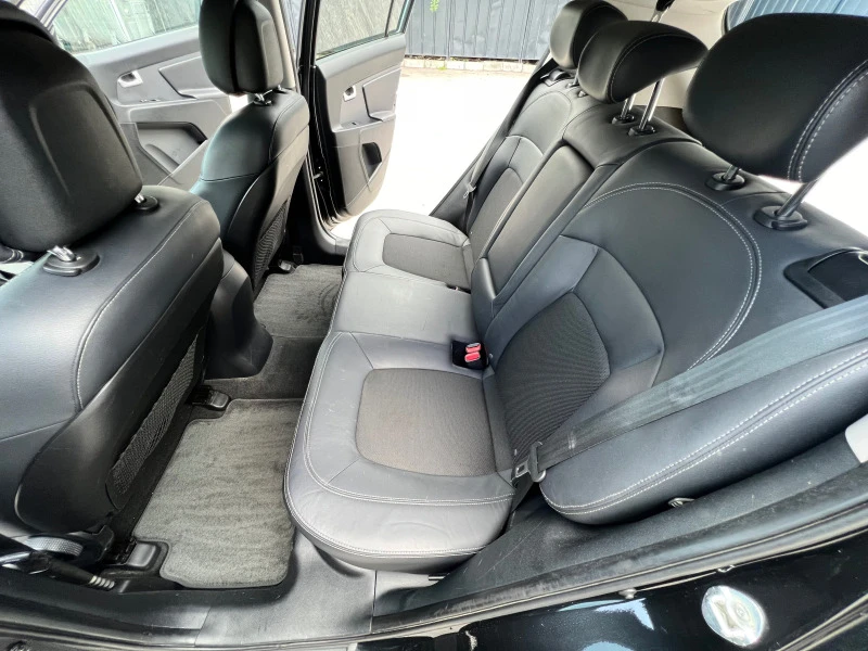 Kia Sportage 2.0i 163кс LPG / AVTOMAT / KOJA / LED / PARKTRONIC, снимка 12 - Автомобили и джипове - 45863377