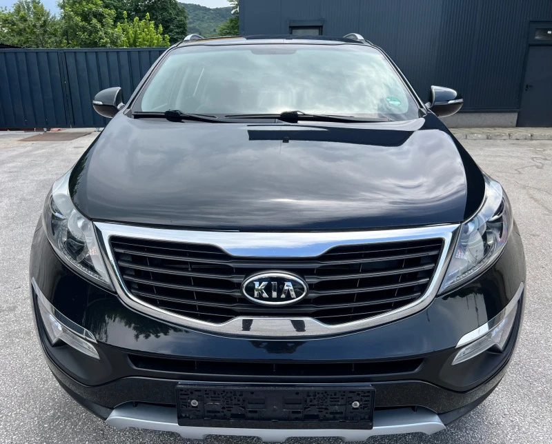 Kia Sportage 2.0i 163кс LPG / AVTOMAT / KOJA / LED / PARKTRONIC, снимка 2 - Автомобили и джипове - 45863377