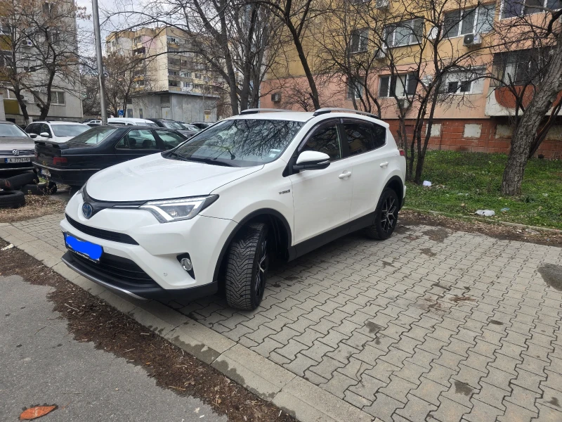 Toyota Rav4, снимка 2 - Автомобили и джипове - 49346215