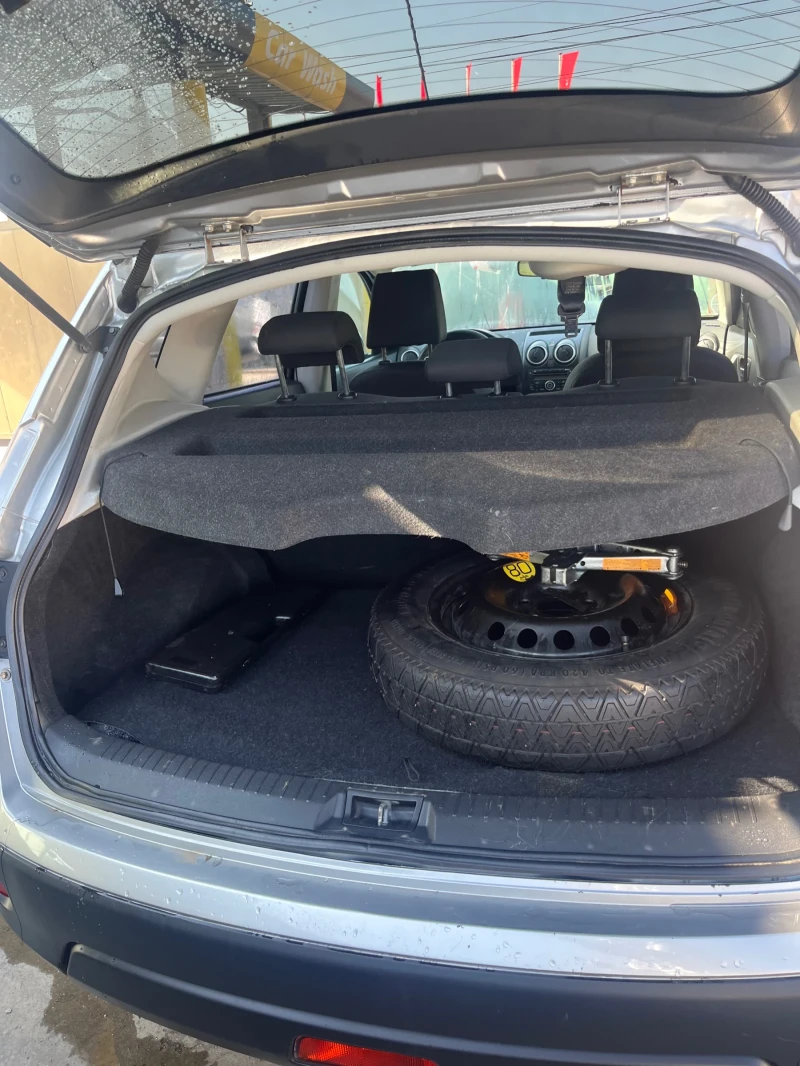 Nissan Qashqai 1.6I* газ, снимка 12 - Автомобили и джипове - 49353059