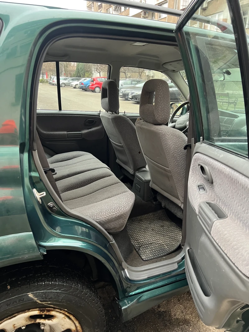 Suzuki Grand vitara 2.0 HDI, снимка 12 - Автомобили и джипове - 52876062