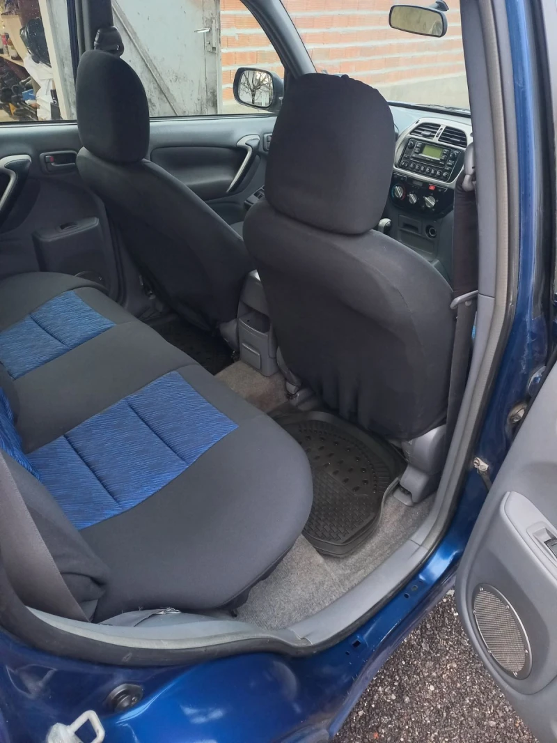 Toyota Rav4, снимка 7 - Автомобили и джипове - 53249612