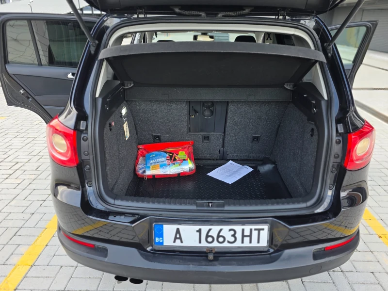 VW Tiguan 1.4 TFSI 150 коня 4x4 , снимка 9 - Автомобили и джипове - 53363528