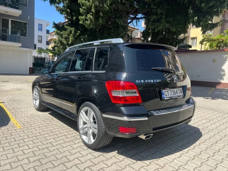 Mercedes-Benz GLK 2.2CDi CAMERA /SPORT / 4MATIC / KOJA / PARKTRONIC, снимка 4 - Автомобили и джипове - 53910379