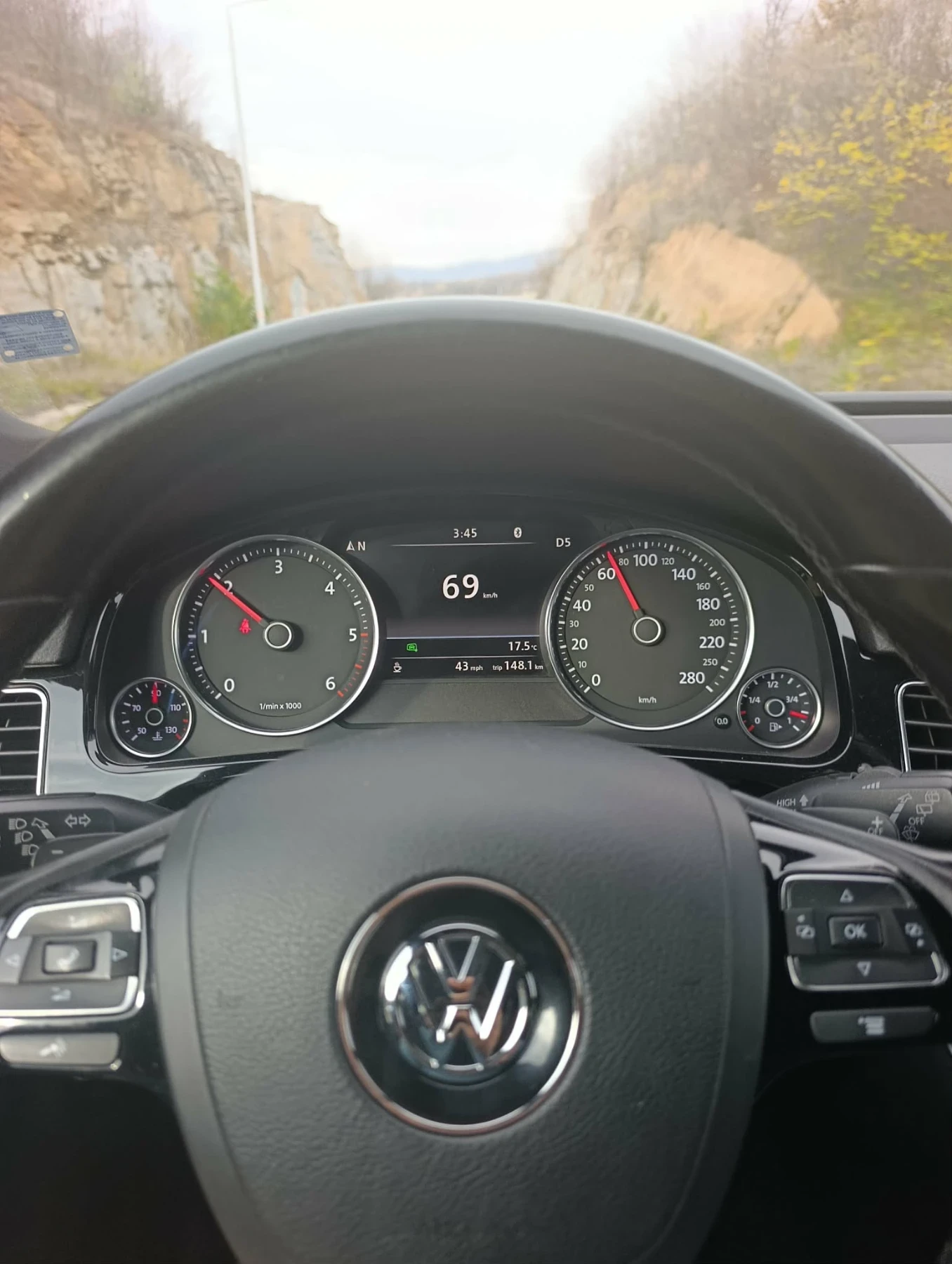 VW Touareg R-line | Mobile.bg � ����������� 8