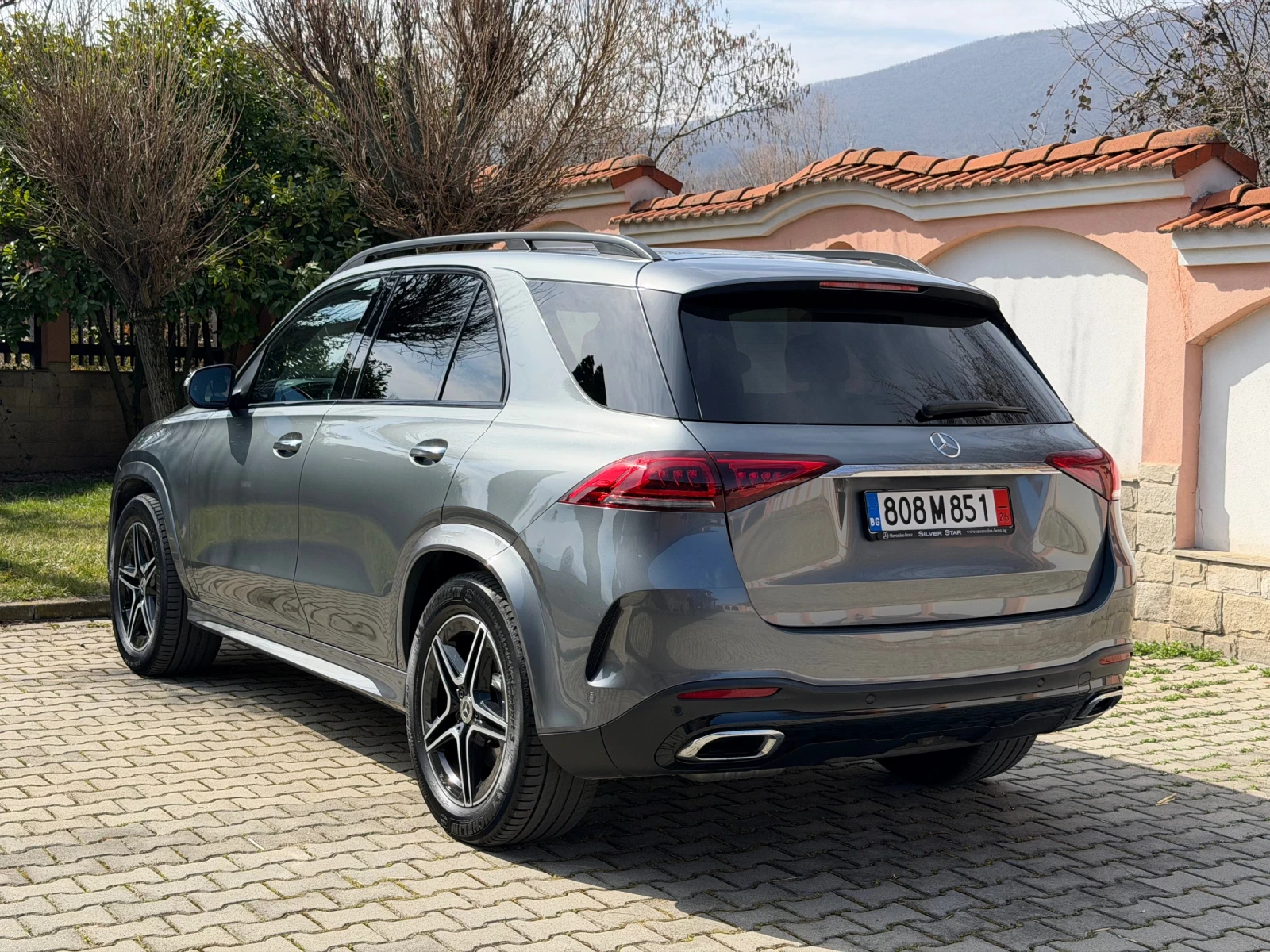 Mercedes-Benz GLE 350 d/9G/4x4/AMG/AIRMATIC/360/Distronic/Night/Keyless, снимка 7 - Автомобили и джипове - 53788578