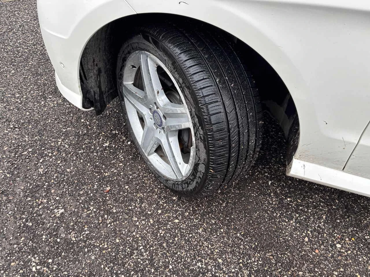 Mercedes-Benz ML 350 4MATIC * ВЪЗДУШНО ОКАЧВАНЕ* 360 КАМЕРА* ПАНОРАМА* , снимка 6 - Автомобили и джипове - 54071544