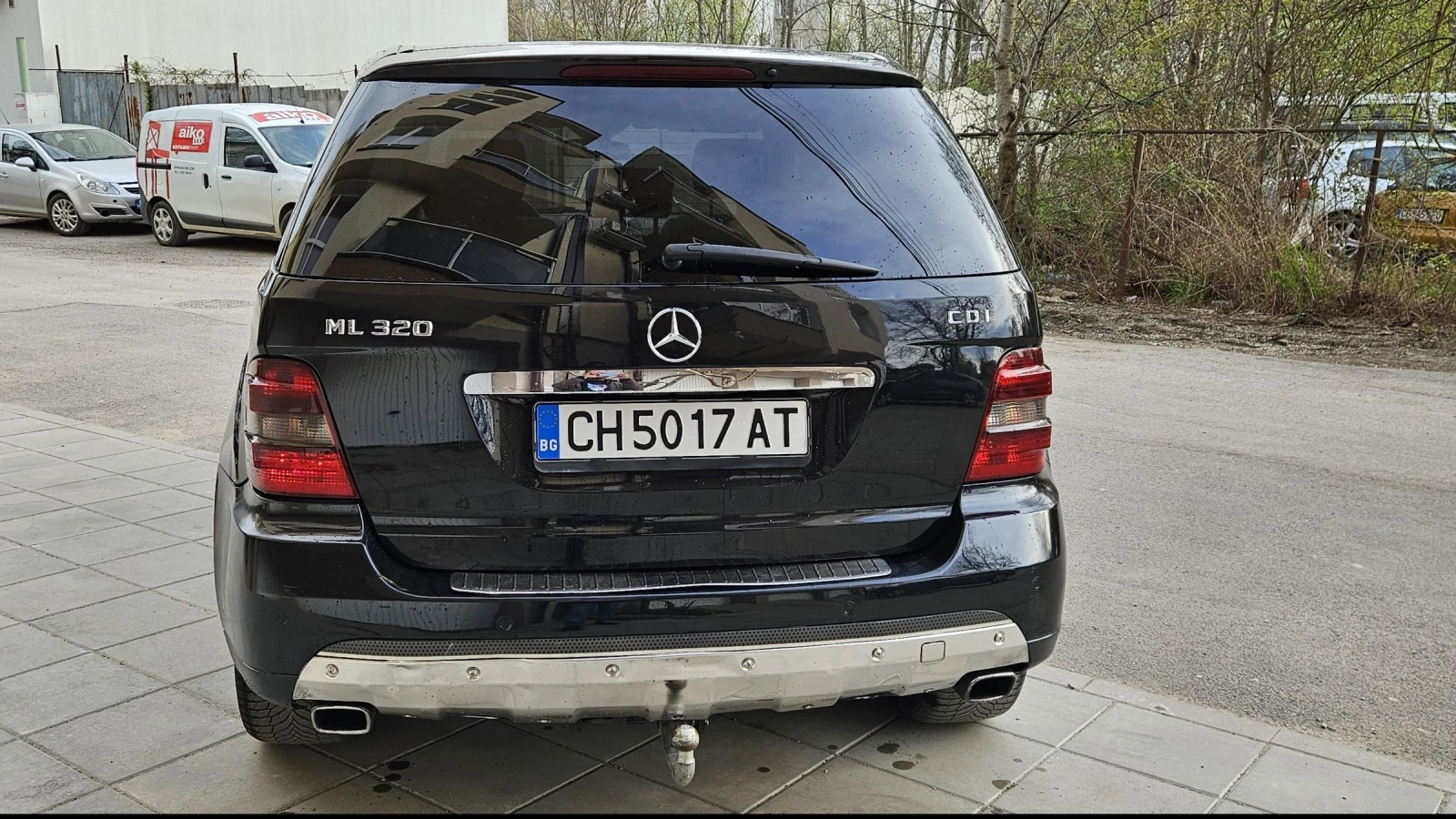 Mercedes-Benz ML 320, снимка 2 - Автомобили и джипове - 54161478