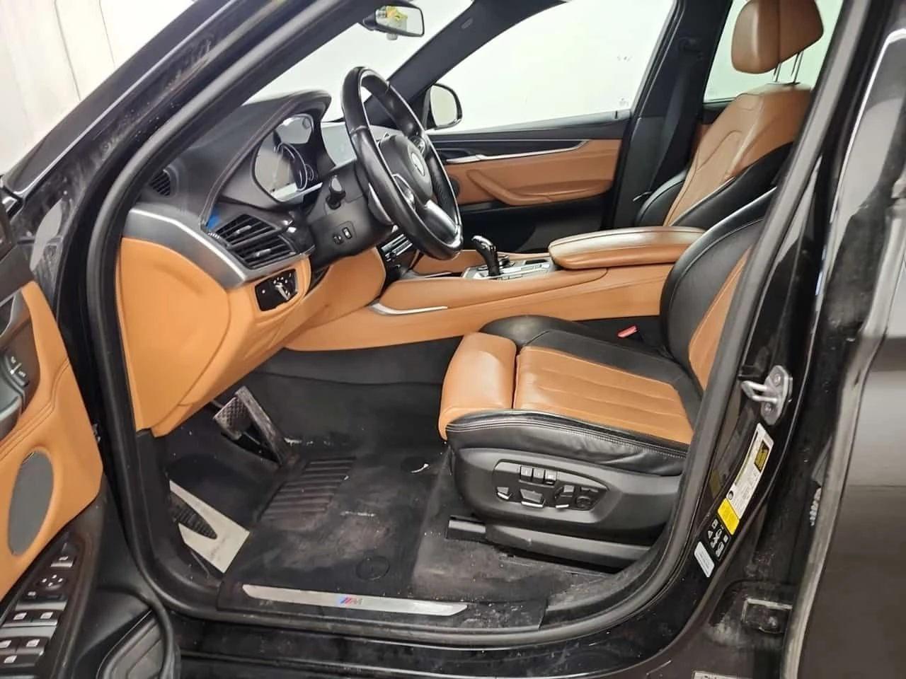 BMW X6 * XDRIVE35I * CARFAX * M PACK * FULL DIGITAL * , снимка 5 - Автомобили и джипове - 54739301