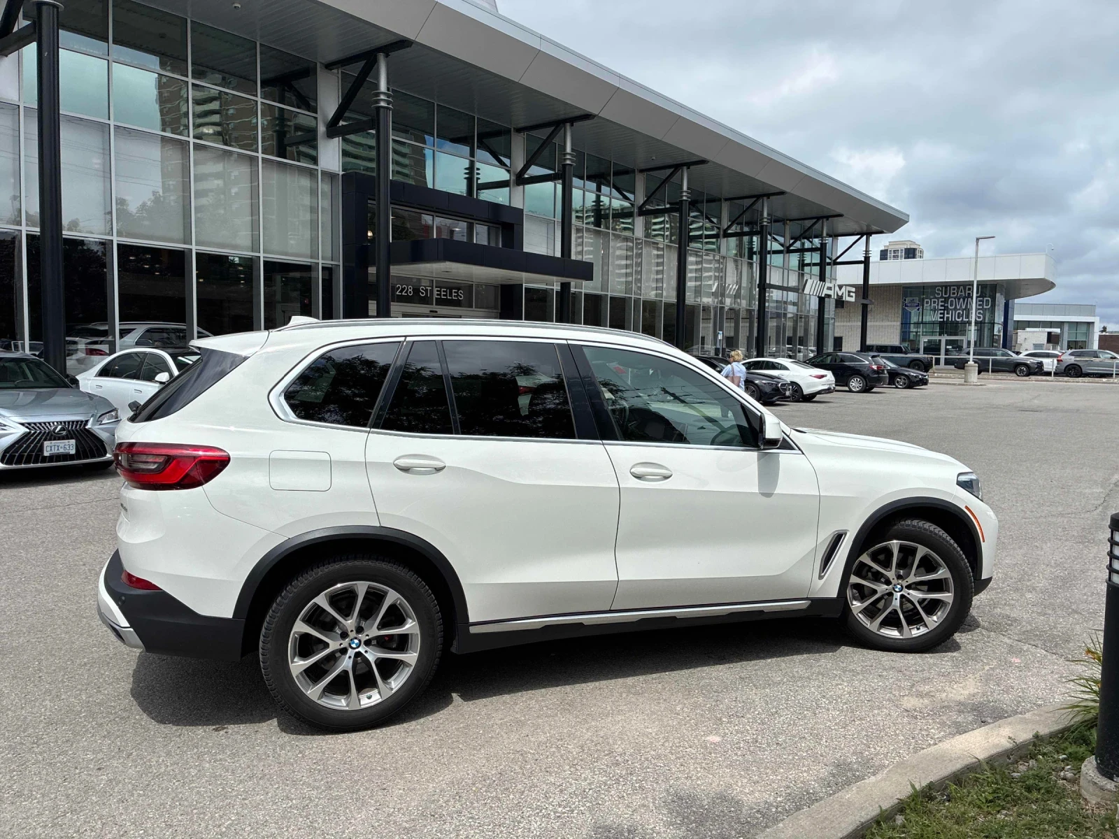 BMW X5 xDRIVE40i / ДВА КЛЮЧА/ SHIBIDAH/ KEYLESS/ CARFAX, снимка 3 - Автомобили и джипове - 55424472
