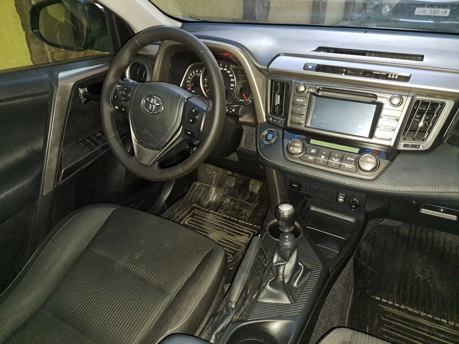Toyota Rav4 2.0 I 4x4, снимка 7 - Автомобили и джипове - 56107523