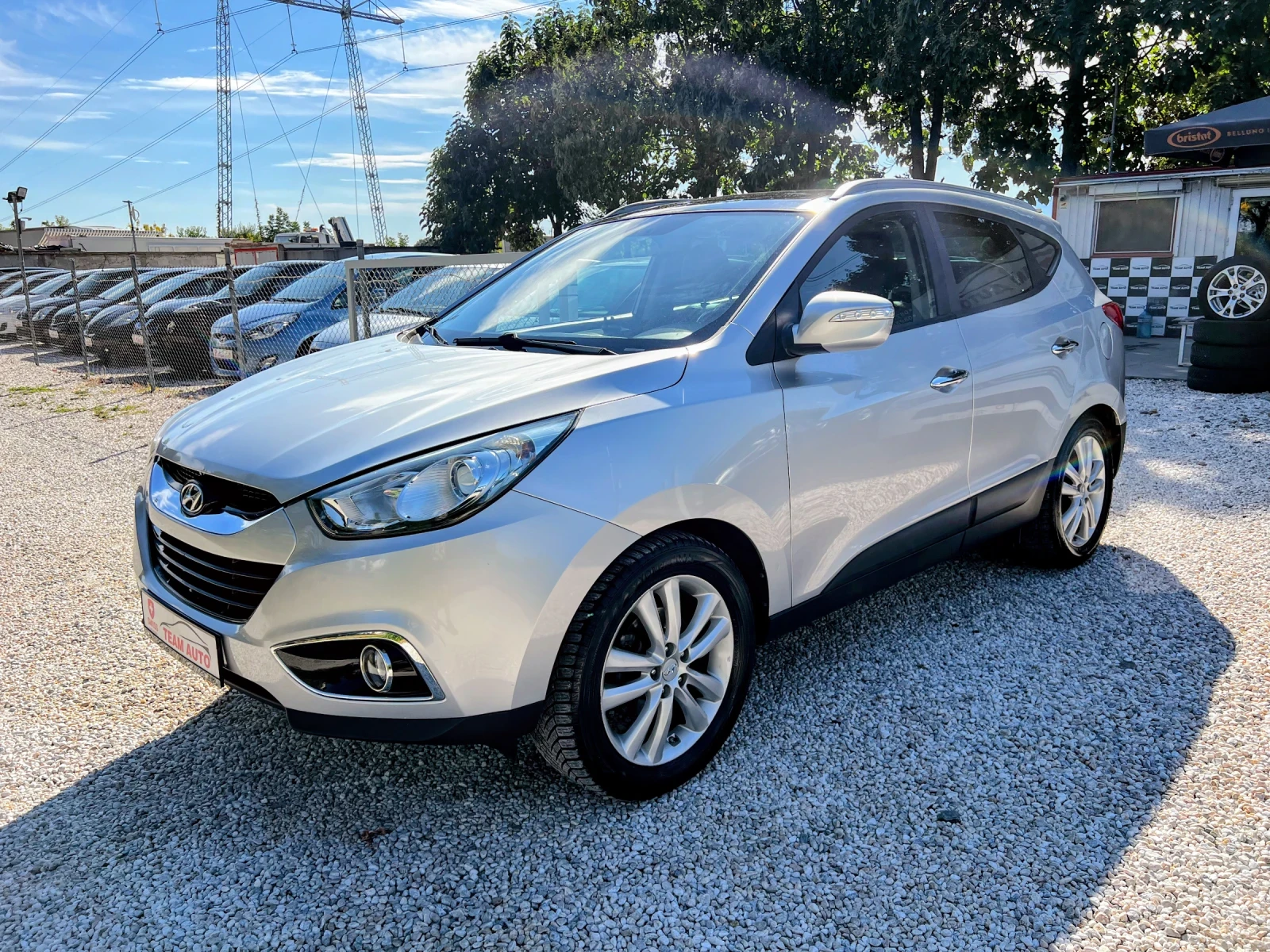 Hyundai IX35 2.0i AUTOMATIK 4X4 184000KM., снимка 2 - Автомобили и джипове - 56254168