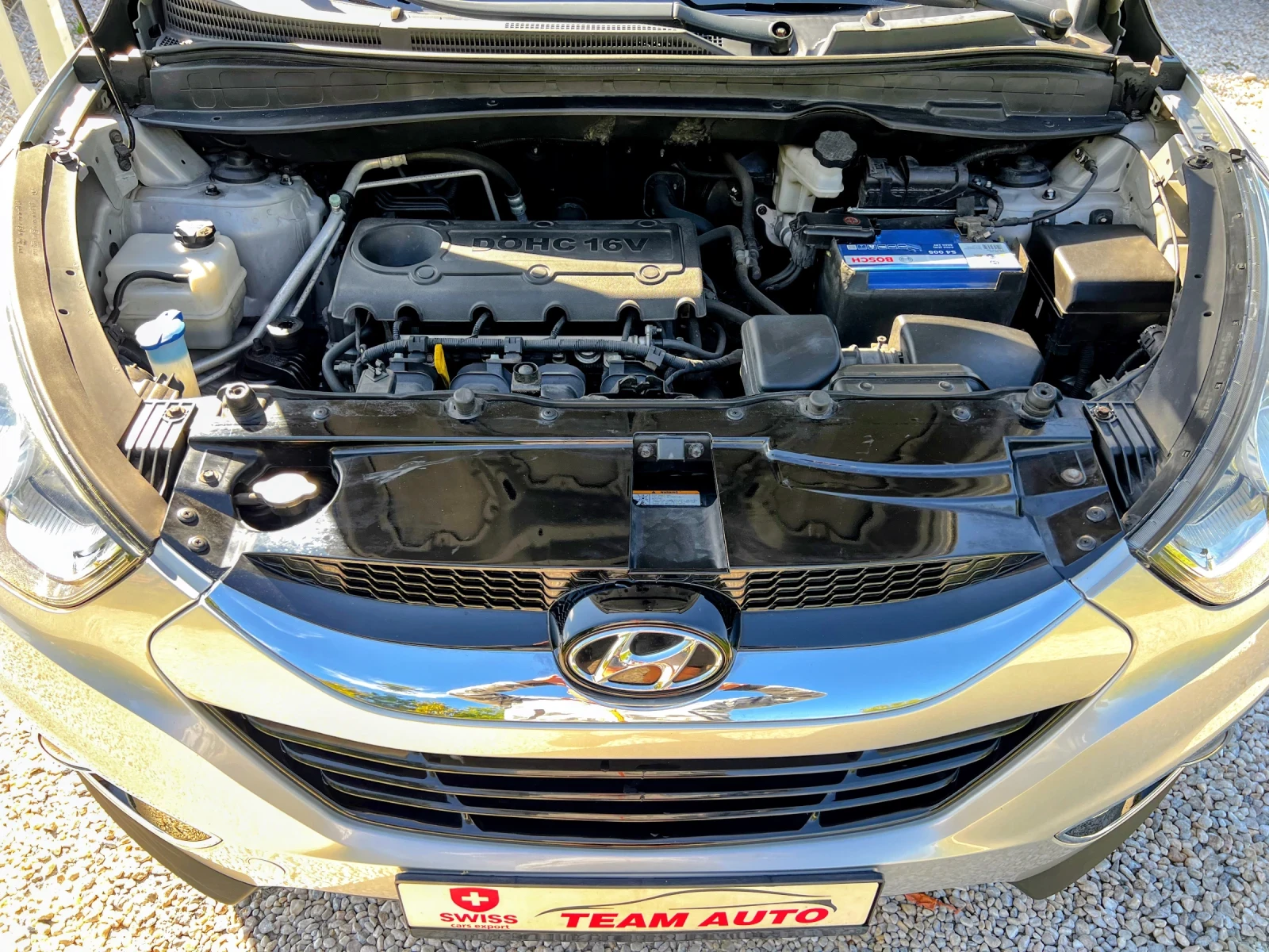 Hyundai IX35 2.0i AUTOMATIK 4X4 184000KM., снимка 16 - Автомобили и джипове - 56254168