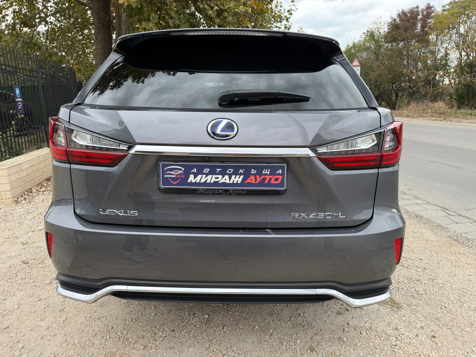 Lexus RX 450h 450hL* 7-места* Kamera-360* Head UP* 53000km* , снимка 6 - Автомобили и джипове - 56656276