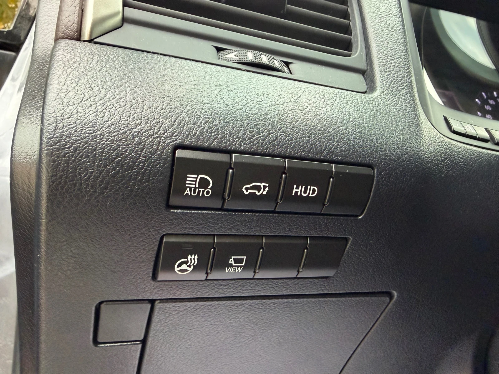 Lexus RX 450h 450hL* 7-места* Kamera-360* Head UP* 53000km* , снимка 17 - Автомобили и джипове - 56656276