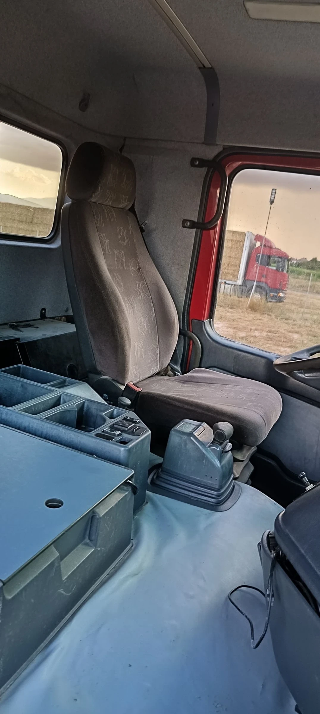 Mercedes-Benz Actros 4140 8Х8 - изображение 9