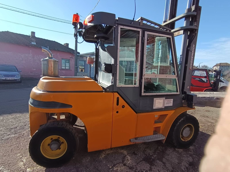 Мотокар Jungheinrich